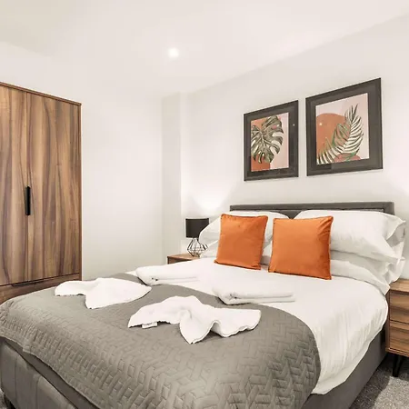 Bright & Contemporary 1 Bed In Apartment Leeds (West Yorkshire)